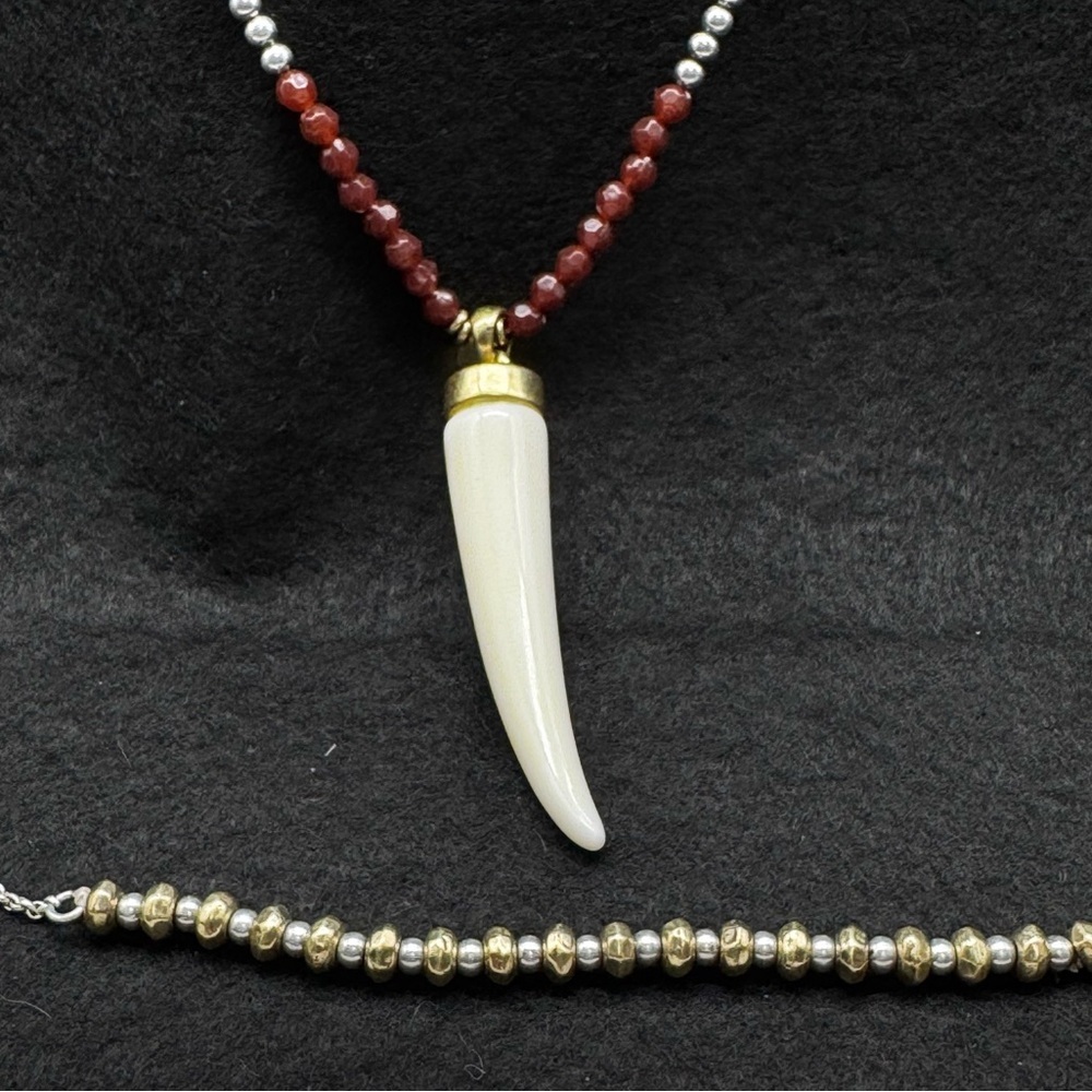 Lucky Brand Horn Bead Chain Gold Silver Two Tone Lg Faux Ivory Horn Red Crystals - Picture 3 of 10